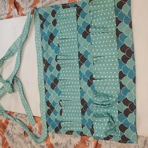 5/$25 Chicken egg/gardening collection apron